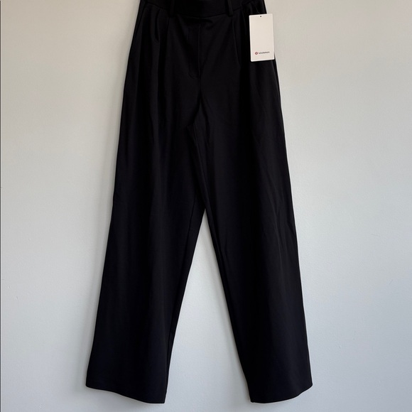 Daydrift High-Rise Trouser Regular - Picture 6 of 10